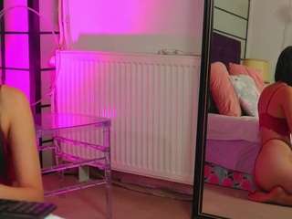 sereneluxe Live Webcam on CamSoda