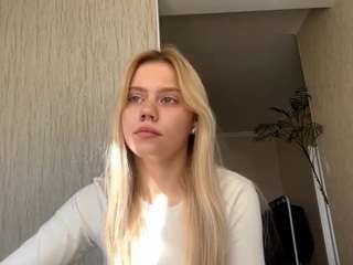 alliebergum Live Webcam on CamSoda