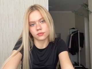 alliebergum Sex Cam Show