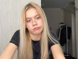 alliebergum Sex Cam Show