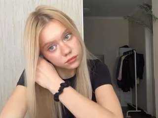 alliebergum Sex Cam Show