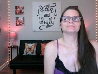ClassySamantha live cam preview