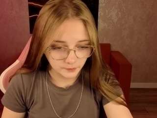 IdaRowe live cam