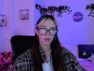 lia-dream live webcam show