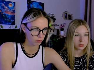 lia-dream live webcam show
