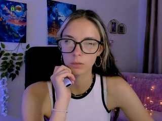 lia-dream live webcam show