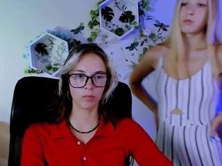 lia-dream live webcam show
