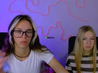 lia-dream live webcam show