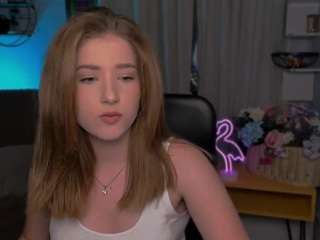 little-pam live webcam show