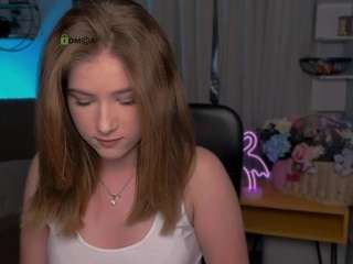 little-pam live webcam show