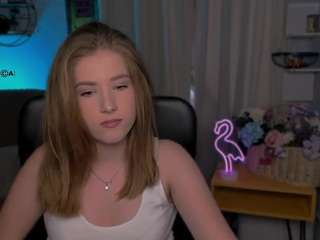 little-pam live webcam show