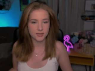 little-pam live webcam show