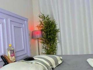 niki247 Sex Cam Show