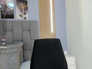 valery-cooper8 live webcam show