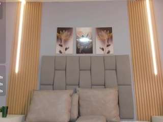 Valery-Cooper8 live webcam show