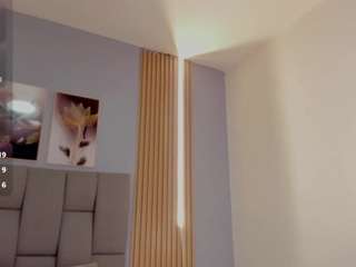 valery-cooper8 live cam