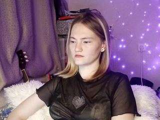 CherrieQuinalty live webcam show