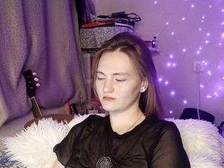 CherrieQuinalty live webcam show