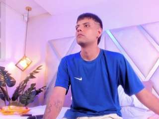 ClarentzBaileys live webcam show