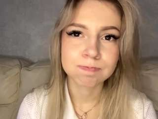 hildegardguthorn Live Webcam on CamSoda