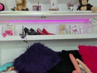 luciatemptation live webcam show