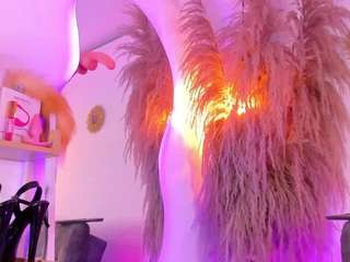 Hailey_sky live cam — anal toys, average, brown eyes