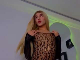 Hailey_sky live webcam show