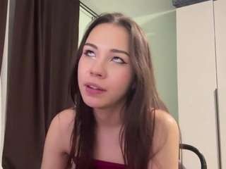 Josephinaangleberger's cam show statistics and live stream
