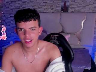 Keahi-tay's cam show statistics and live stream