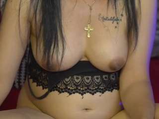 PureOrgasm live webcam show