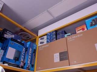 Live cam show with Ambarina