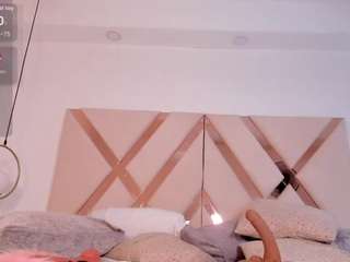 Brithanyvelvet live cam preview