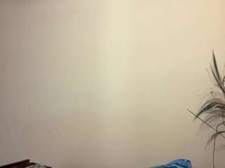 Live cam show with ElmaGrahn