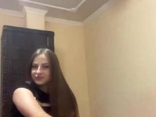 Live cam show with ElmaGrahn