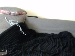 LittleFergie live webcam show