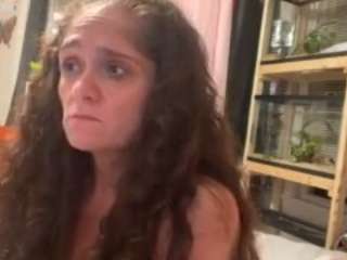 saralaw22 Sex Cam Show