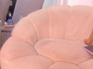 sensually-explosive live webcam show
