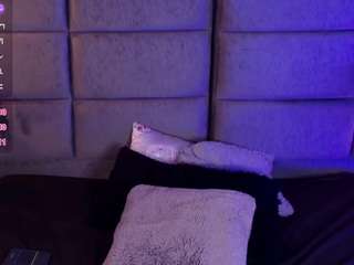ashley-monroee live webcam show