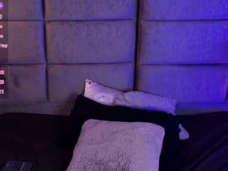 ashley-monroee live webcam show