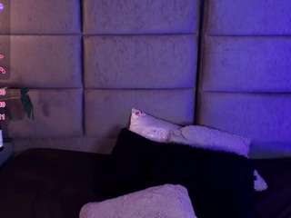 ashley-monroee live webcam show