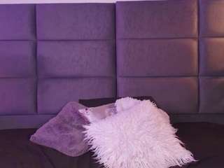 Ashley Monroee live cam preview