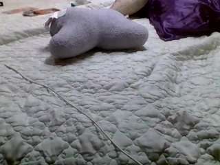 BlondeBootyCutie live webcam show