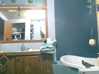 BlondeBootyCutie live cam preview