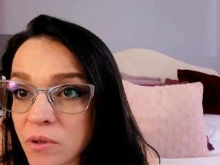 hornyymilff
