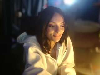 justlayneej