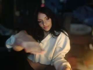 justlayneej