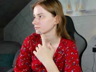 Lilli-rivera's cam show statistics and live stream