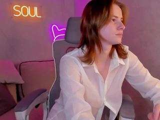 Lilli live cam preview