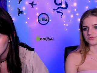 naomi-perl live cam preview
