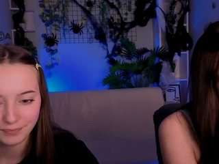 naomi-perl live cam preview